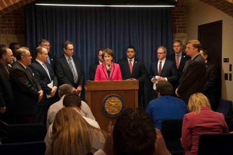 Illinois_coalition_press_conf_(NPI)_460